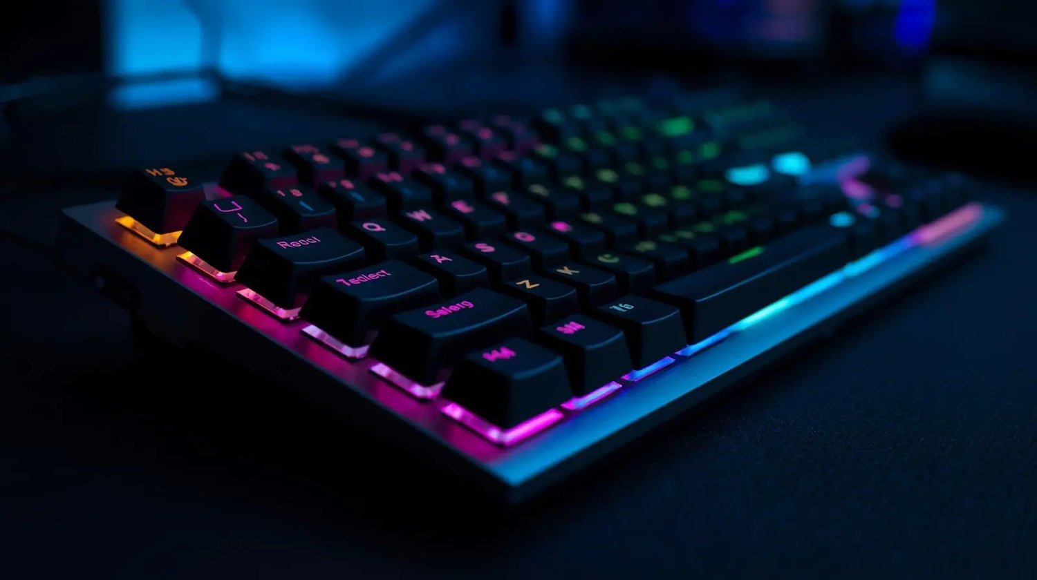 CLAVIER-GAMING Aura Setup